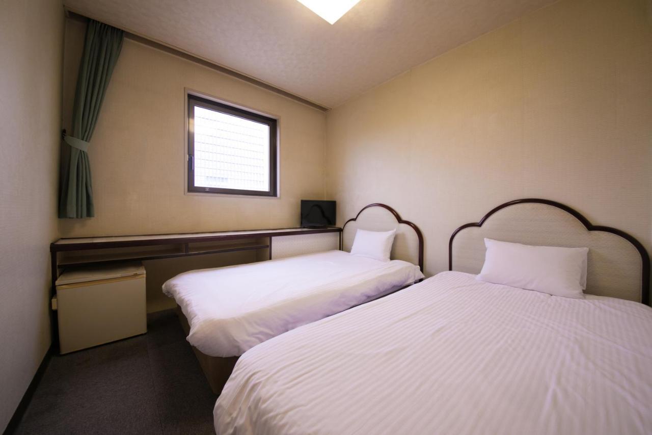 Heiwadai Hotel Otemon Fukuoka  Exterior photo
